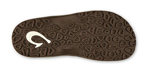 Sandal sole with unique textured pattern